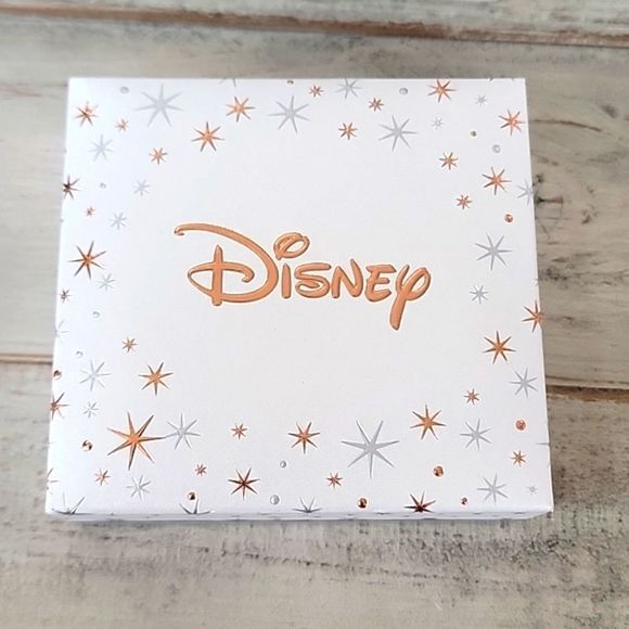 NIB DISNEY MINNIE MOUSE ROSE GOLD NECKLACE - Picture 3 of 4